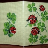 Обложка на паспорт "Счастливый клевер"