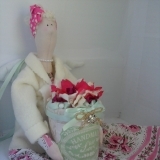 «Банный ангел с ватными палочками и дисками»